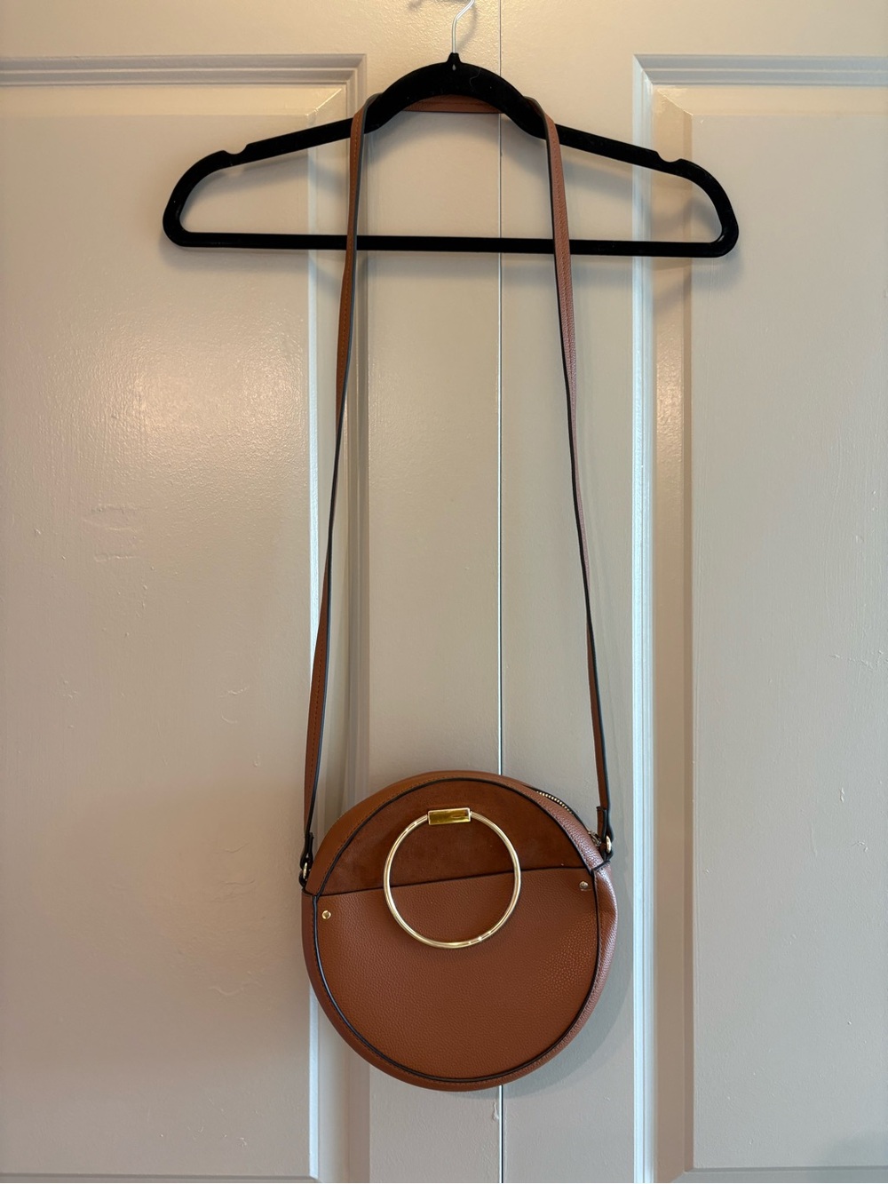 H&M Round Cognac Crossbody with Gold Ring